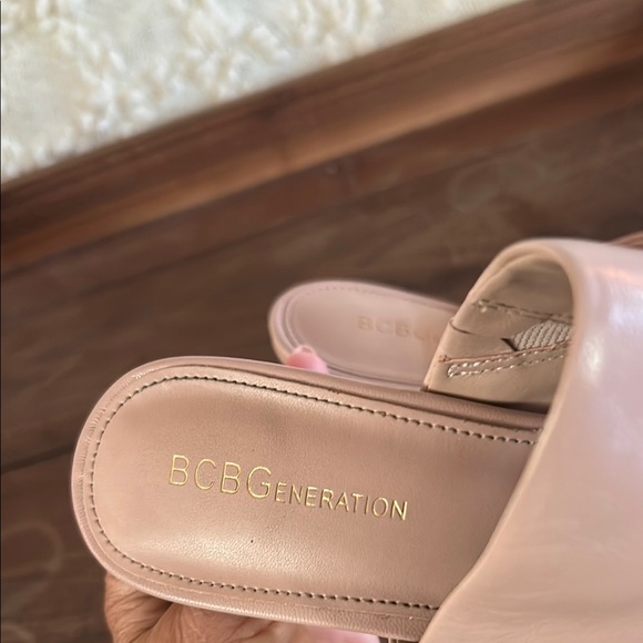 BCBG Beige Leather Mules with Stiletto Heel - Picture 2 of 7